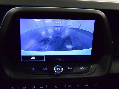 Used 2021 Chevrolet Camaro LT w/ Technology Package image 21