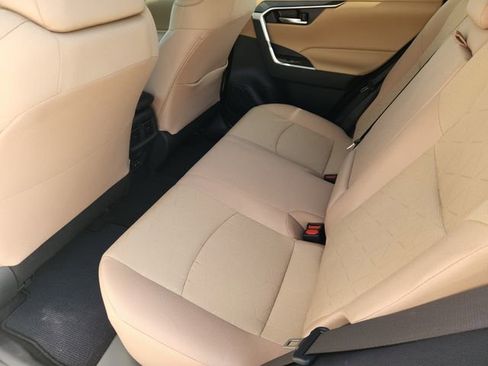 Used 2025 Toyota RAV4 XLE w/ Convenience Package image 21