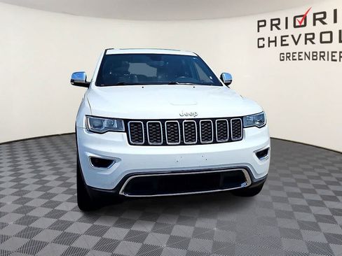 Used 2018 Jeep Grand Cherokee Limited AWD/4WD image 3