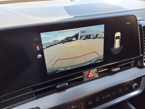 Certified 2023 Kia Sportage EX image 19