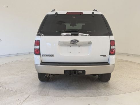 Used 2006 Ford Explorer Eddie Bauer image 8