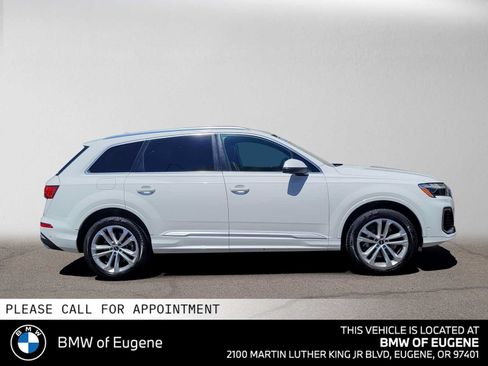 Used 2025 Audi Q7 3.0T Premium Plus AWD/4WD image 2