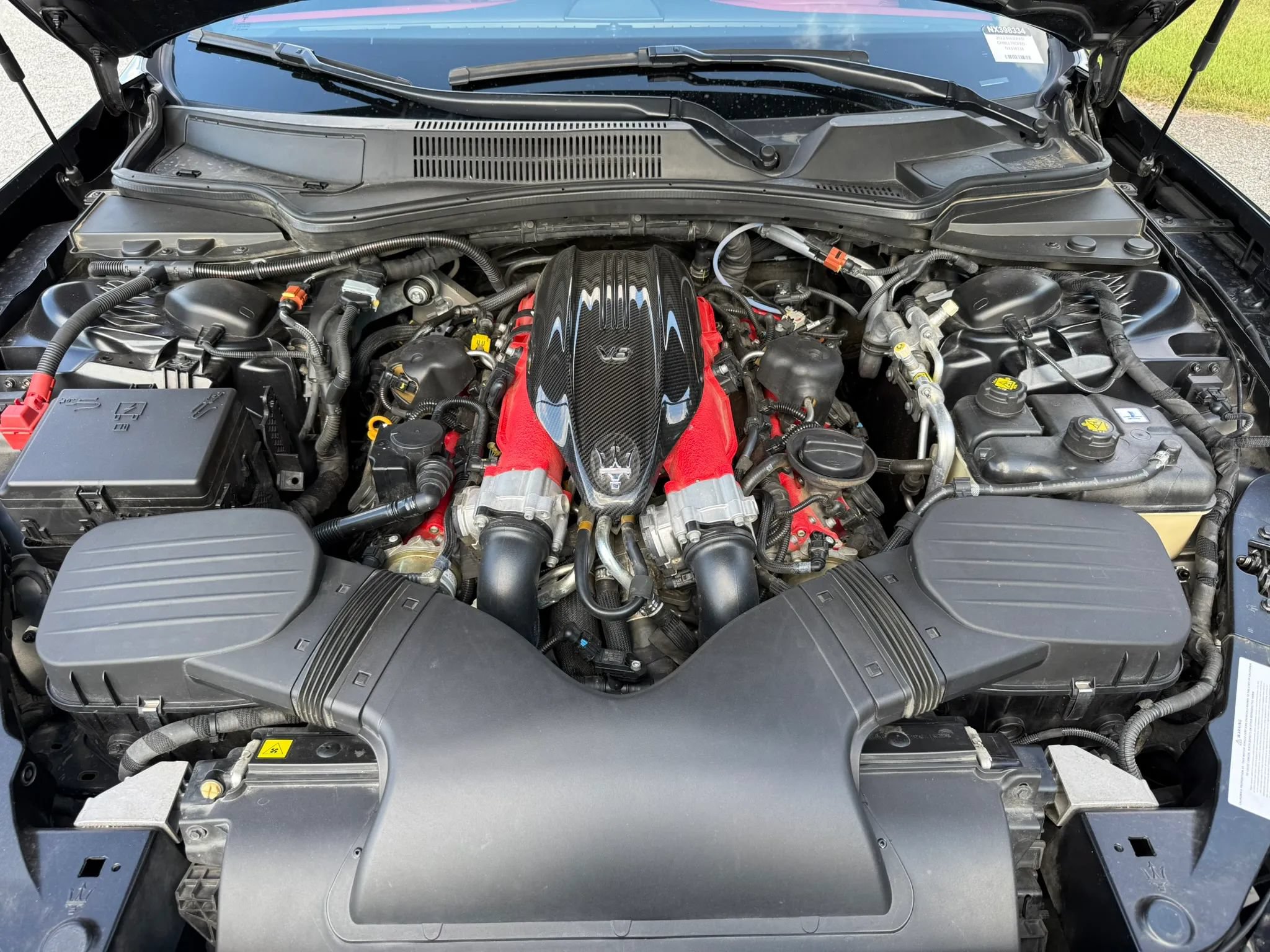 Used 2022 Maserati Ghibli Trofeo RWD image 14