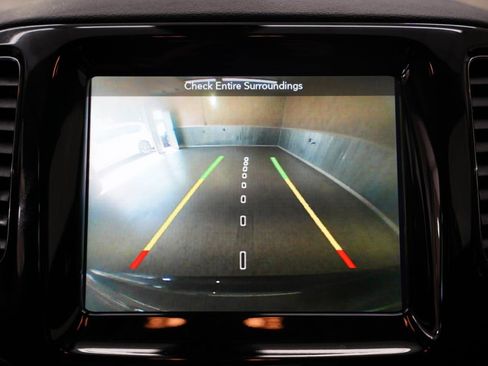 Used 2018 Jeep Compass Limited w/ Navigation Group AWD/4WD image 20