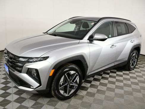 Used 2025 Hyundai Tucson SEL AWD/4WD image 10