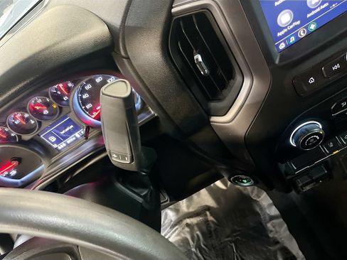 Used 2024 Chevrolet Silverado 2500 Custom w/ Custom Convenience Package AWD/4WD image 16