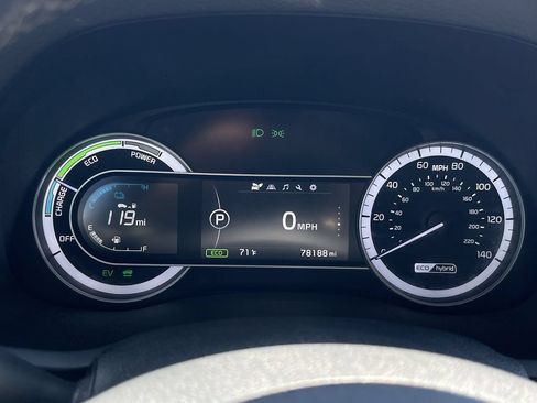 Used 2018 Kia Niro LX FWD image 11