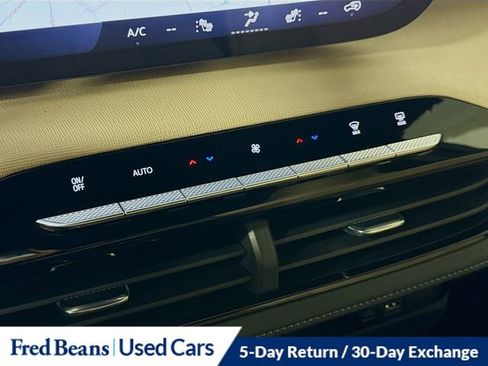 Used 2026 Buick Enclave Preferred AWD/4WD image 18