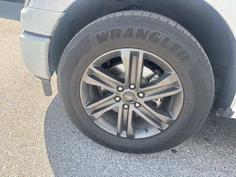 Used 2021 Ford F150 XLT w/ Equipment Group 302A High image 12