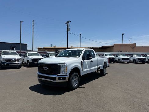 New 2026 Ford F250 XL w/ XL Chrome Package AWD/4WD image 5