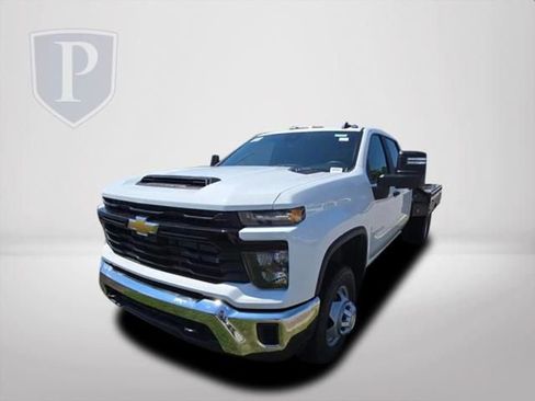 New 2026 Chevrolet Silverado 3500 W/T w/ WT Convenience Package AWD/4WD image 11