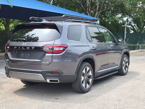 New 2026 Honda Pilot Elite image 5