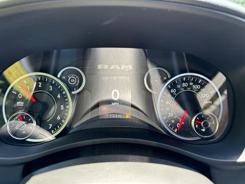 New 2024 RAM 2500 Tradesman w/ Chrome Appearance Group image 17