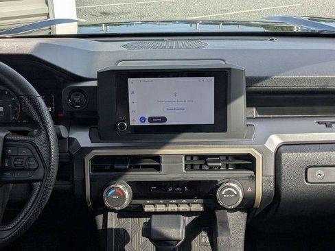 Used 2026 Toyota Tacoma SR5 AWD/4WD image 16