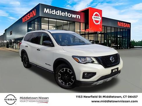 Used 2020 Nissan Pathfinder SL AWD/4WD image 1