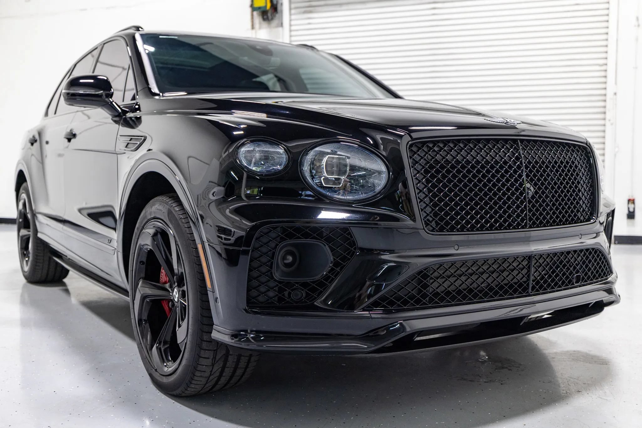 Used 2022 Bentley Bentayga AWD/4WD image 29