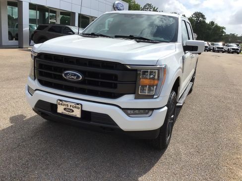 Used 2023 Ford F150 Lariat AWD/4WD image 5