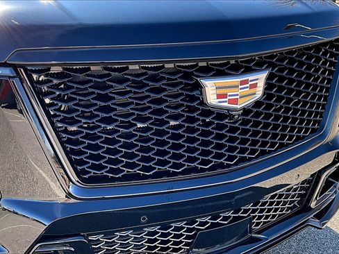 Certified 2025 Cadillac Escalade V image 31