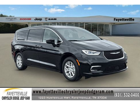 New 2026 Chrysler Pacifica Select FWD image 1