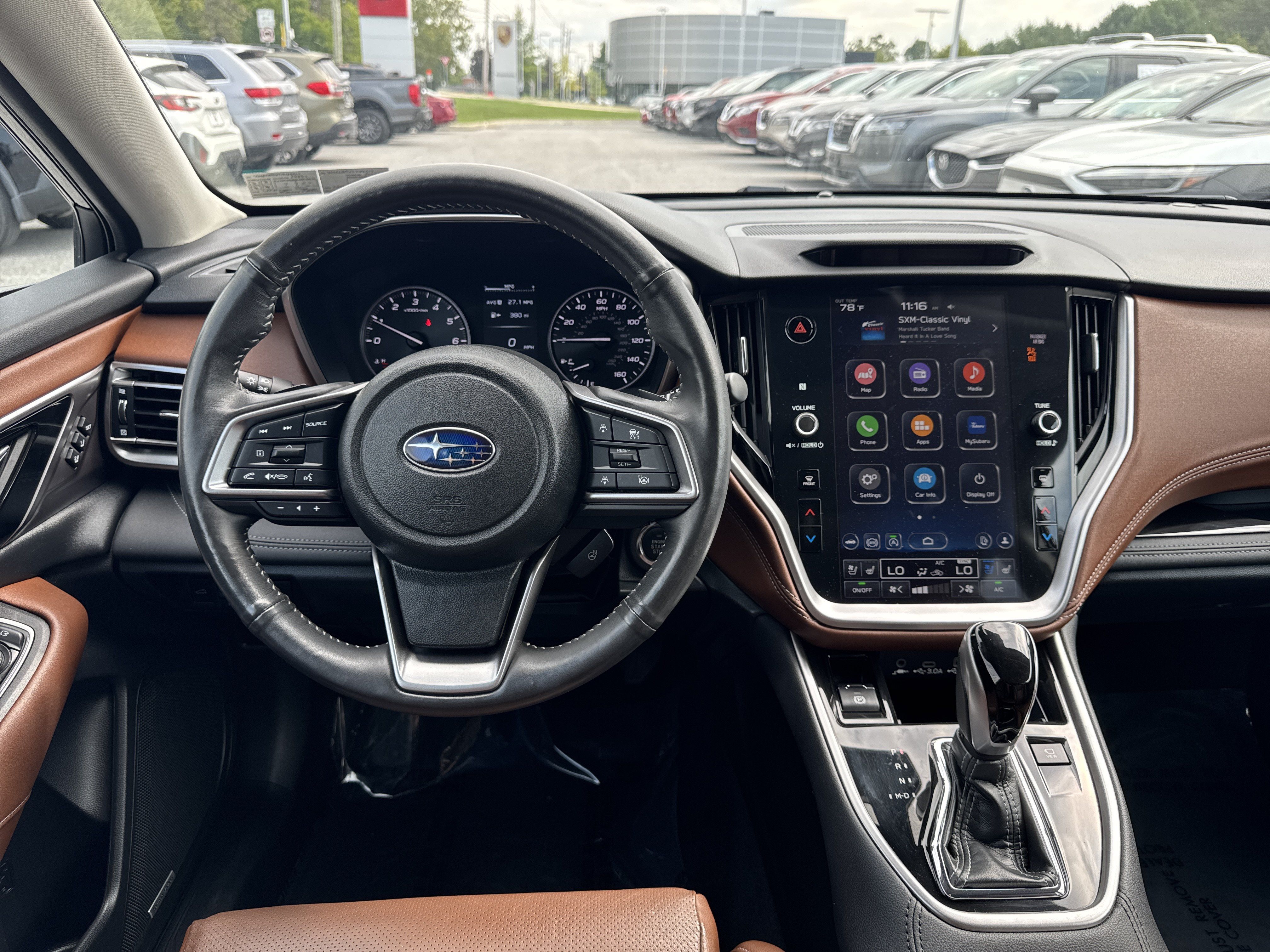 Used 2025 Subaru Outback Touring AWD/4WD image 2
