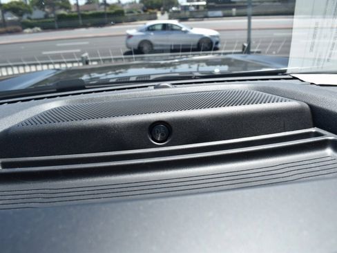 Used 2025 Ford F350 Lariat image 31