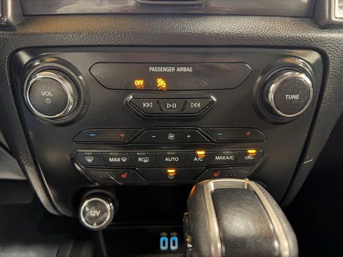 Used 2019 Ford Ranger Lariat w/ Equipment Group 501A Mid image 19