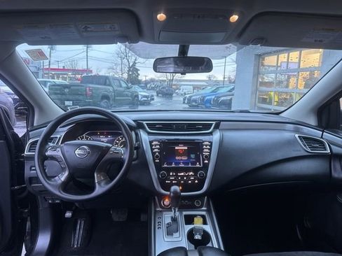 Used 2020 Nissan Murano S image 19