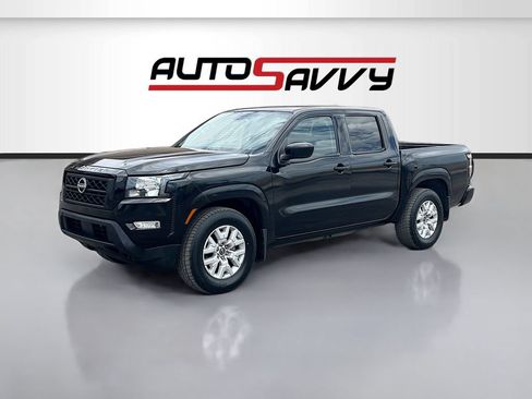 Used 2024 Nissan Frontier SV w/ SV Convenience Package RWD image 3