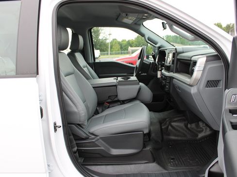 Used 2026 Ford F250 XL AWD/4WD image 17
