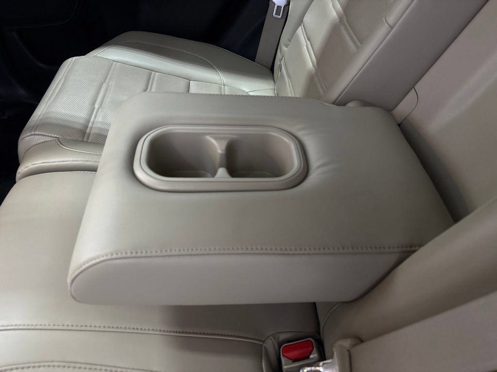 Used 2018 Honda CR-V Touring image 30