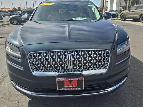 Used 2023 Lincoln Nautilus Reserve w/ Equipment Group 201A image 8