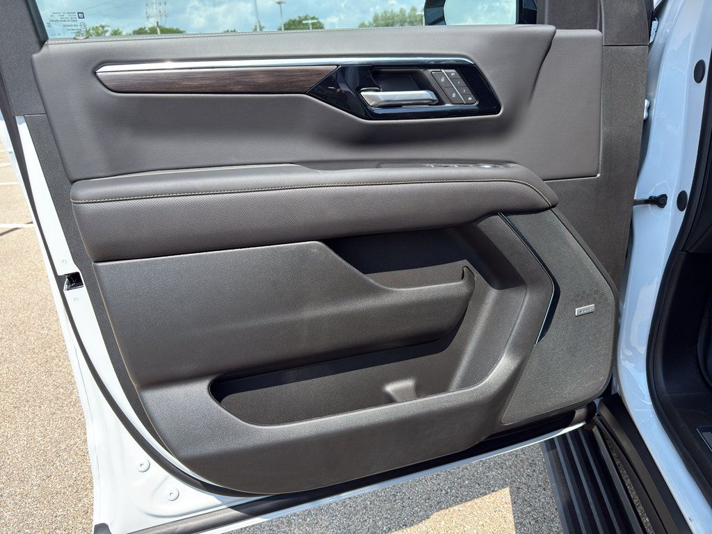 New 2026 Chevrolet Tahoe Premier AWD/4WD image 53