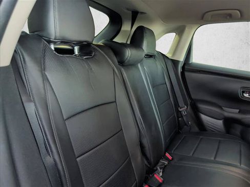 Used 2025 Honda HR-V LX image 29