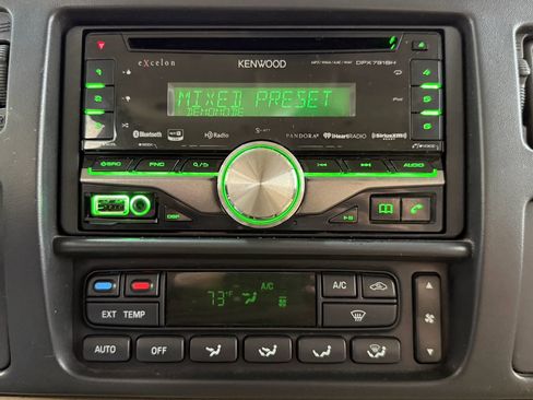Used 2005 Ford Excursion Limited AWD/4WD image 24