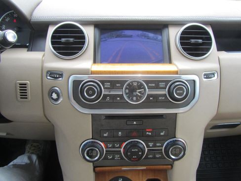 Used 2012 Land Rover LR4 HSE LUX image 16