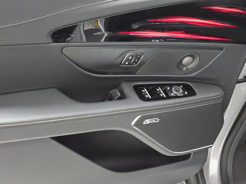 New 2026 Lincoln Nautilus Premier w/ Equipment Group 102A image 23