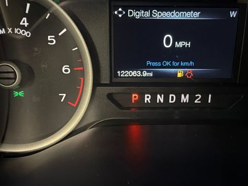 Used 2016 Ford F150 XLT w/ Equipment Group 302A Luxury AWD/4WD image 23