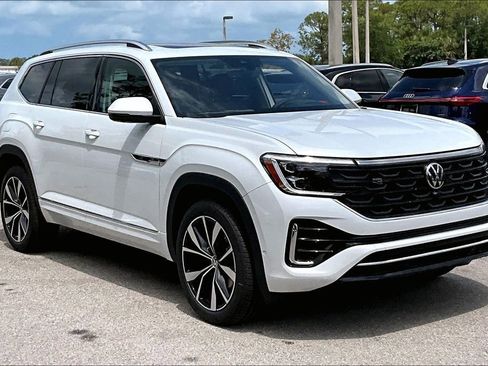 New 2026 Volkswagen Atlas SEL Premium R-Line AWD/4WD image 2
