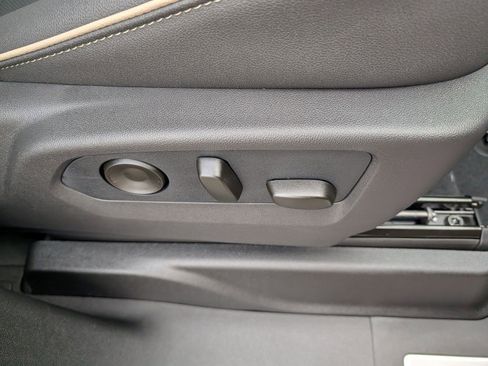 New 2026 GMC Yukon Elevation image 28