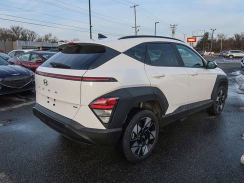 Used 2024 Hyundai Kona SEL w/ Convenience Package image 10