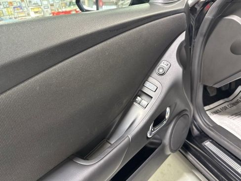 Used 2015 Chevrolet Camaro SS image 13