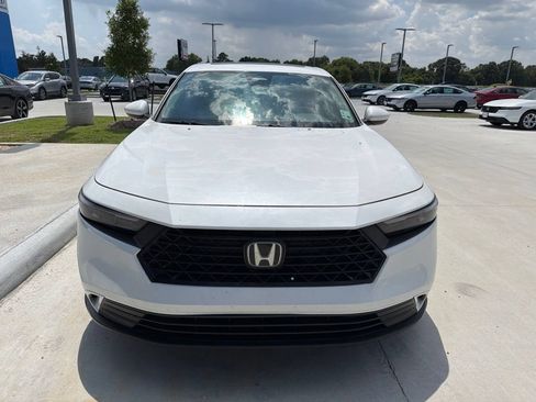 Used 2024 Honda Accord EX image 2