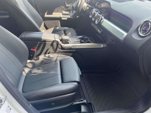 Certified 2023 Mercedes-Benz GLB 250 4MATIC image 22
