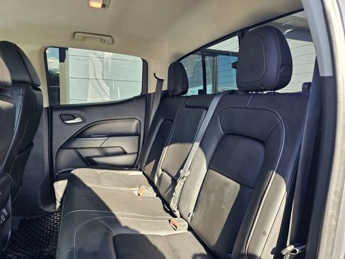 Used 2019 Chevrolet Colorado ZR2 image 19