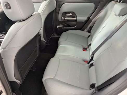 New 2026 Mercedes-Benz GLA 250 image 11