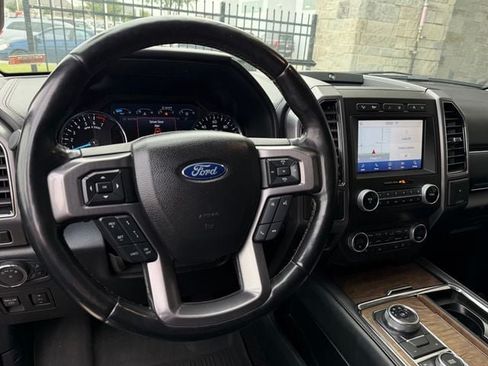 Used 2021 Ford Expedition Platinum AWD/4WD image 10