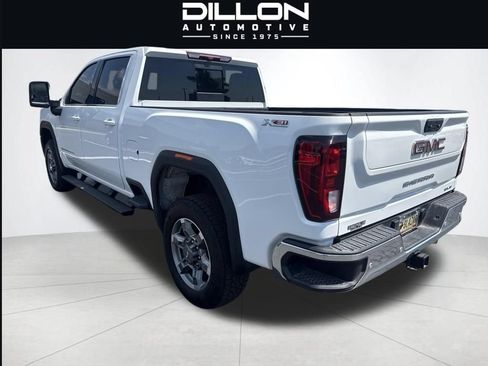 Used 2025 GMC Sierra 2500 SLE w/ SLE Value Package; AWD/4WD image 3
