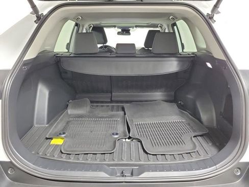 Used 2024 Toyota RAV4 XLE w/ Convenience Package FWD image 10