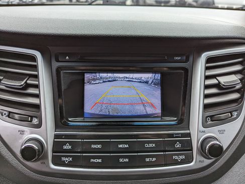 Used 2017 Hyundai Tucson Sport image 22