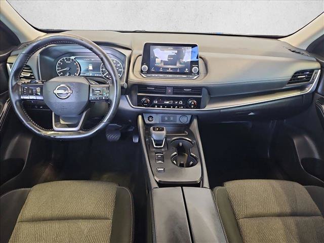 Certified 2026 Nissan Rogue SV FWD image 21